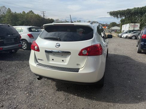 Used 2011 Nissan Rogue SV image 20