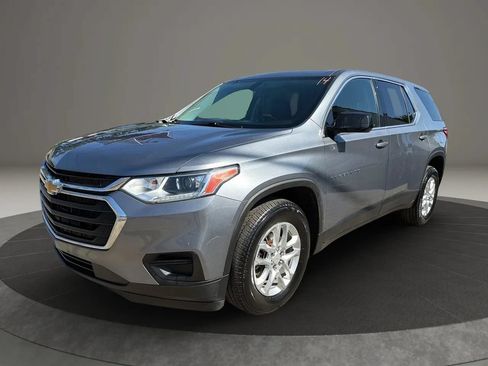 Used 2021 Chevrolet Traverse LS w/ LPO, Floor Liner Package AWD/4WD image 1