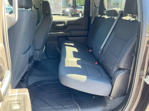 Used 2021 Chevrolet Silverado 1500 LT w/ Z71 Off-Road Package AWD/4WD image 22