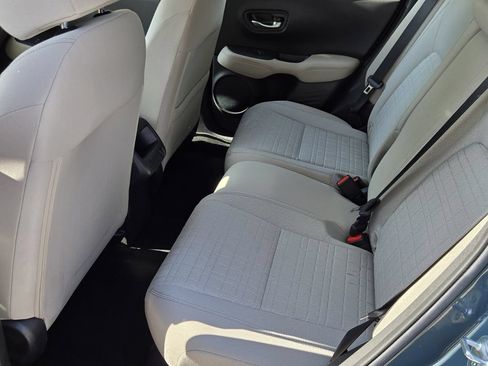 Used 2024 Honda HR-V LX image 11