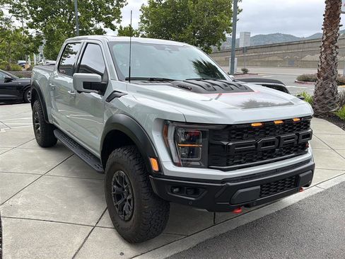 Used 2023 Ford F150 Raptor w/ Equipment Group 802A Raptor R AWD/4WD image 4