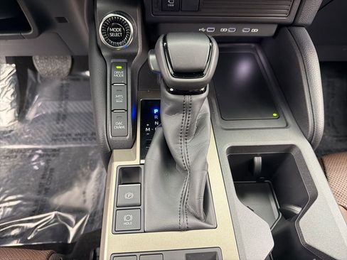 Used 2025 Toyota Land Cruiser w/ Premium Package image 16