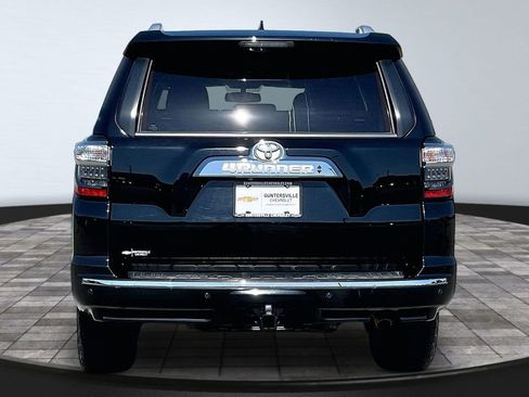 Used 2019 Toyota 4Runner Limited AWD/4WD image 4