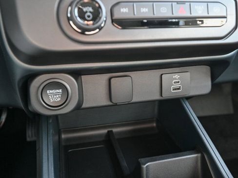 New 2025 Ford Maverick XLT w/ Black Appearance Package image 29