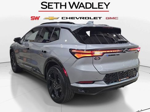 New 2025 Chevrolet Equinox EV RS w/ LPO, Illumination Package AWD/4WD image 5