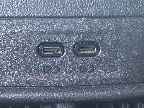 Used 2025 Chevrolet Equinox LT w/ Convenience Package II FWD image 7