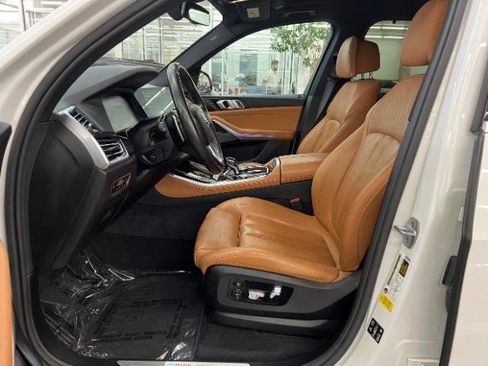 Used 2019 BMW X5 xDrive40i w/ Executive Package AWD/4WD image 9