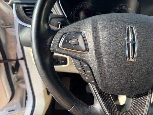 Used 2019 Lincoln MKC Black Label image 12