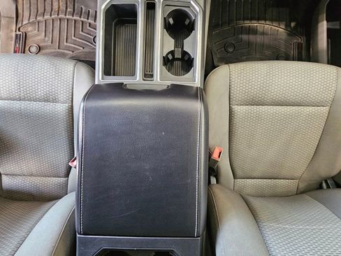 Used 2018 Ford F150 XLT w/ Equipment Group 302A Luxury image 24