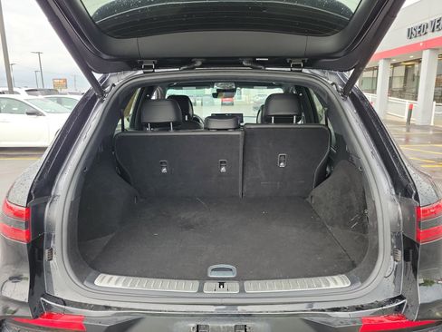 Used 2022 Genesis GV70 3.5T Sport w/ Sport Prestige Package AWD/4WD image 8