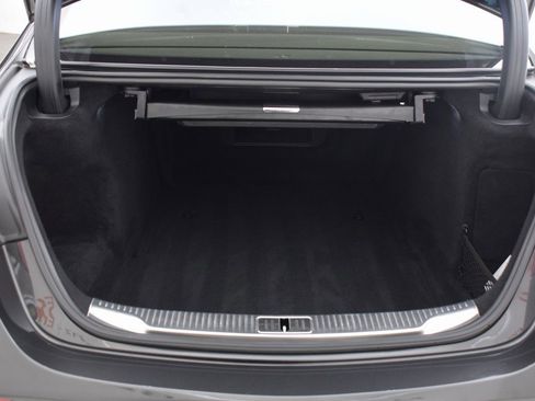 Certified 2022 Mercedes-Benz S 500 4MATIC image 31