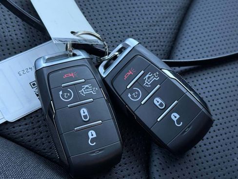 New 2026 RAM 2500 Limited image 32