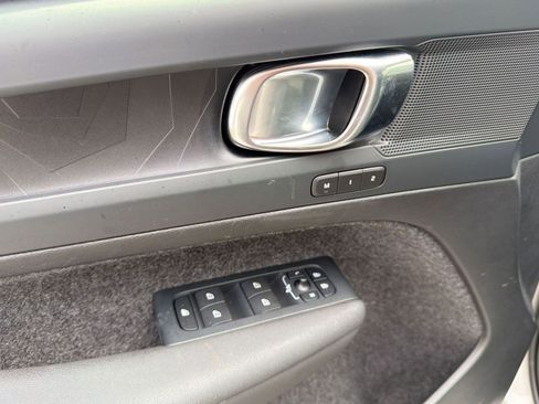 Used 2024 Volvo XC40 Recharge Plus w/ Protection Package Premier image 12