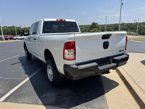 Used 2023 RAM 2500 Tradesman AWD/4WD image 3