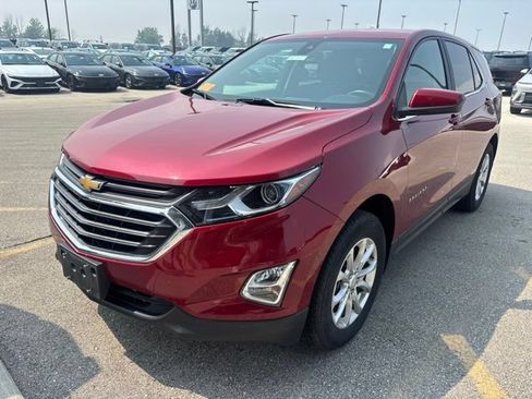 Used 2021 Chevrolet Equinox LT AWD/4WD image 3