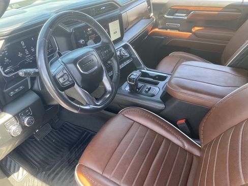 Used 2024 GMC Sierra 1500 Denali Ultimate AWD/4WD image 17