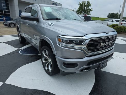 Used 2020 RAM 1500 Limited AWD/4WD image 11