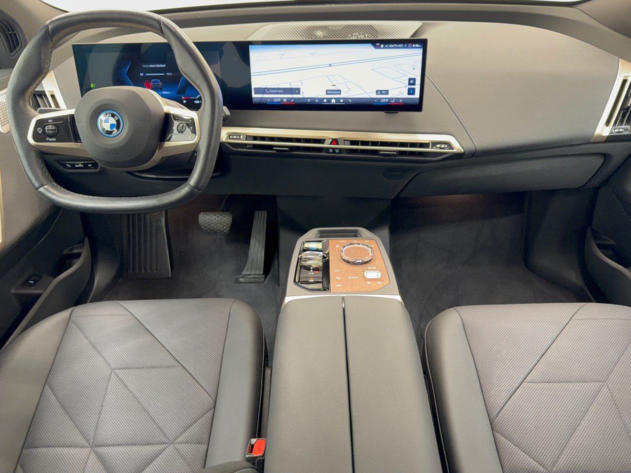 Used 2024 BMW iX M60 AWD/4WD image 17