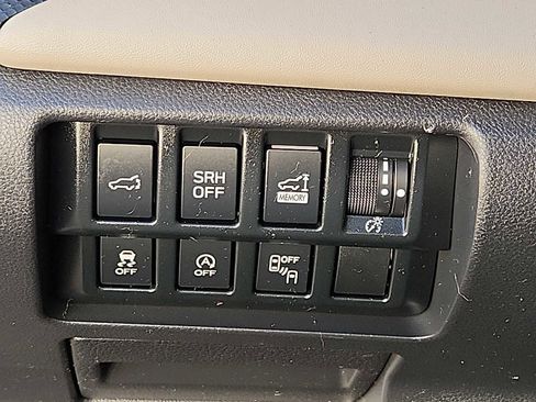 Used 2022 Subaru Forester Limited image 26