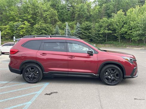 Certified 2023 Subaru Ascent Onyx Edition Limited AWD/4WD image 6
