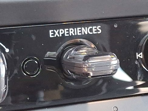 Used 2025 MINI Cooper S image 24