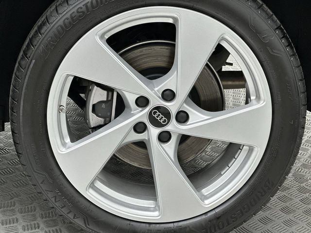 Used 2025 Audi Q5 Premium Plus w/ Premium Plus AWD/4WD image 10