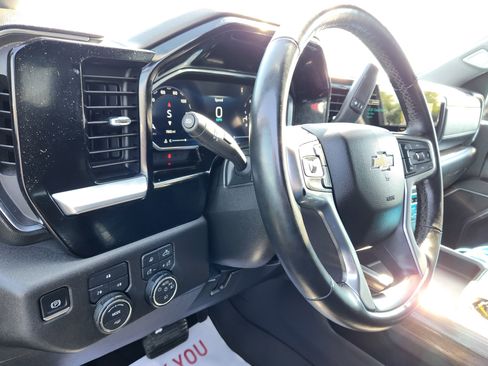 Used 2026 Chevrolet Silverado 3500 LT w/ Safety Package AWD/4WD image 25