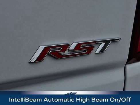 Used 2025 Chevrolet Silverado 1500 RST AWD/4WD image 37