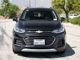 Used 2020 Chevrolet Trax LT w/ LT Convenience Package image 2