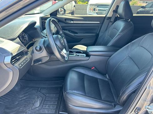 Used 2023 Nissan Altima 2.5 SL FWD image 27