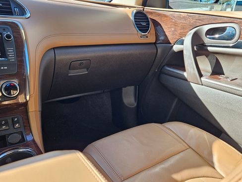 Used 2014 Buick Enclave Leather w/ Trailering Provision Package image 11