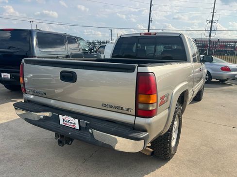 Used 2000 Chevrolet Silverado 1500 LS image 52