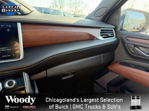 Used 2023 GMC Yukon XL Denali Ultimate image 27