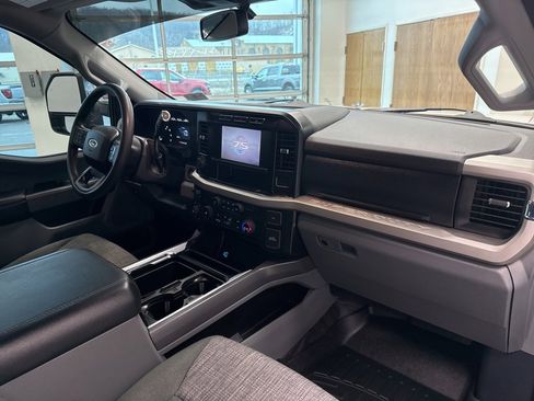 Used 2023 Ford F250 XLT w/ 360-Degree Camera Package image 17