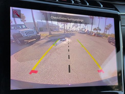 Used 2024 Jeep Grand Cherokee Limited w/ Black Appearance Package image 19