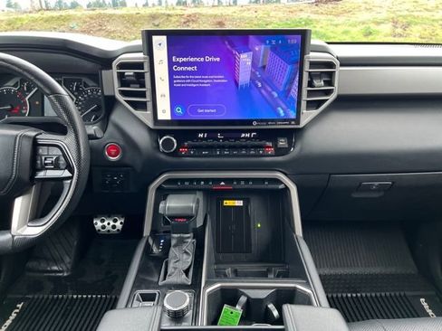 Used 2022 Toyota Tundra Limited image 21