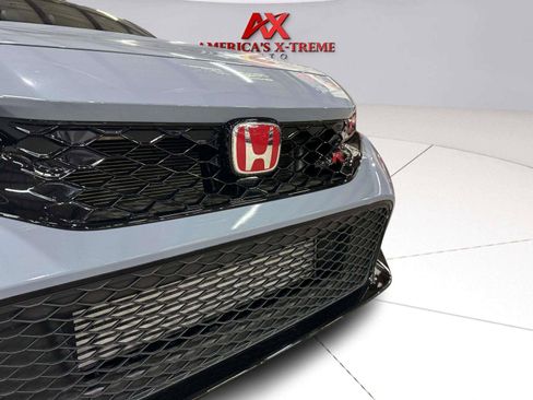 Used 2024 Honda Civic Type R image 8