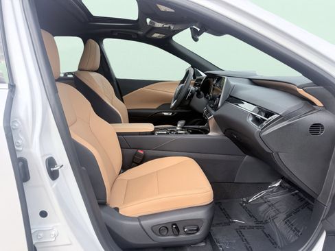 Used 2026 Lexus RX 350 RX 350 w/ Cold Area Package image 46