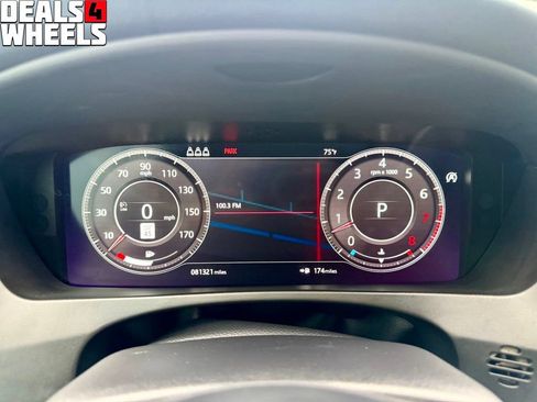 Used 2019 Jaguar F-PACE S AWD/4WD image 38