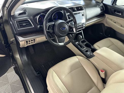 Used 2018 Subaru Outback 2.5i Limited image 14