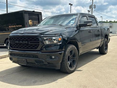 Used 2022 RAM 1500 Lone Star AWD/4WD image 2