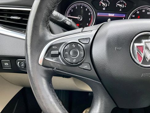 Used 2020 Buick Enclave Premium w/ Sun and Sites Package image 22