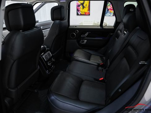Used 2022 Land Rover Range Rover Westminster Edition image 9