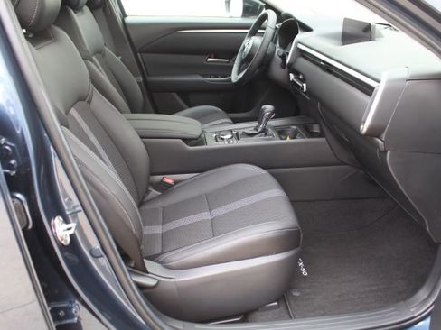 Used 2026 MAZDA CX-50 AWD 2.5 S w/ Cargo Package image 16