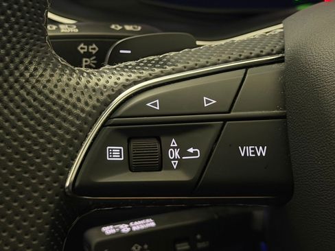 Used 2022 Audi SQ8 Prestige AWD/4WD image 15
