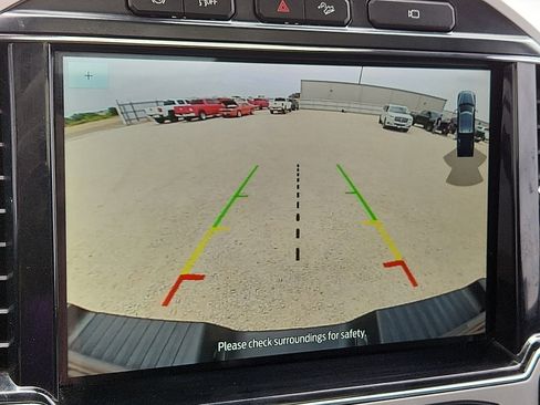 Used 2022 Ford F250 Lariat w/ Lariat Ultimate Package AWD/4WD image 15