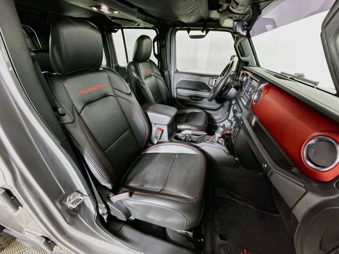 Used 2019 Jeep Wrangler Unlimited Rubicon AWD/4WD image 28