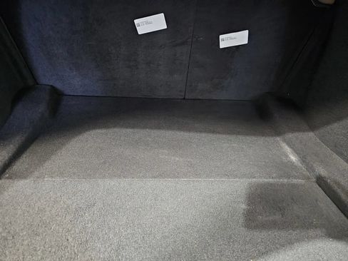 Used 2018 Tesla Model 3 RWD image 10