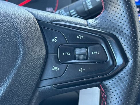 Certified 2024 Chevrolet Trax RS w/ Driver Confidence Package FWD image 31