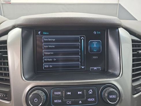 Used 2017 Chevrolet Suburban LT image 36